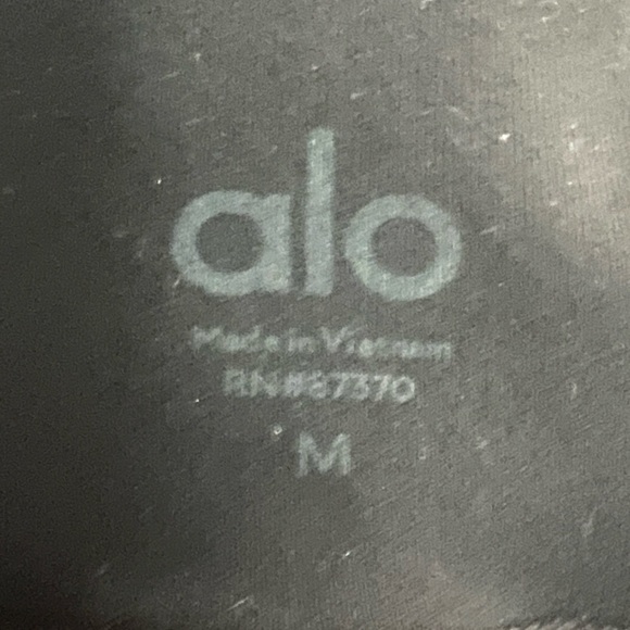 Alo Yoga 7/8 High-Waist  Airbrush Black Leggings Size Medium - Picture 4 of 11